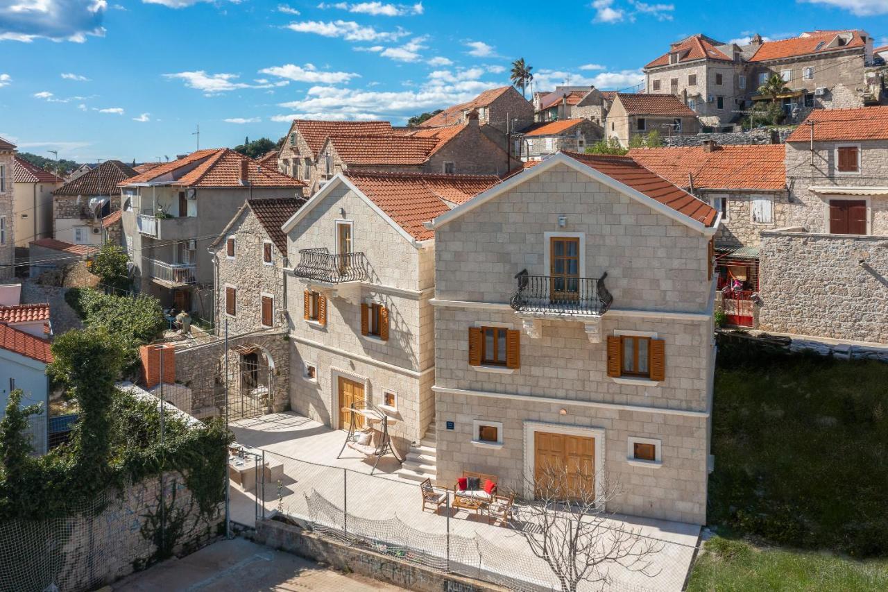 Luxury Stone Villa Nevija 2022 Private Villa Milna  Buitenkant foto