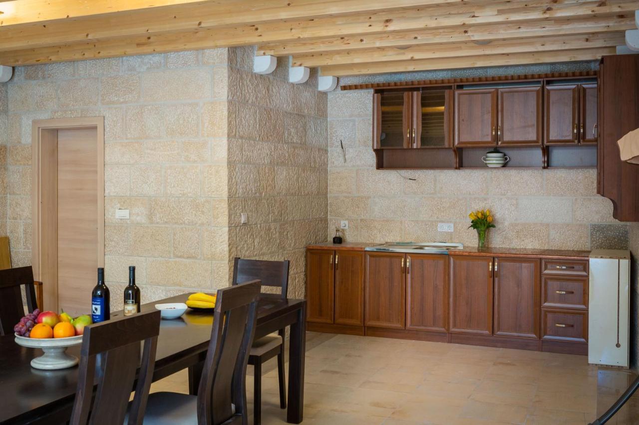 Luxury Stone Villa Nevija 2022 Private Villa Milna  Buitenkant foto